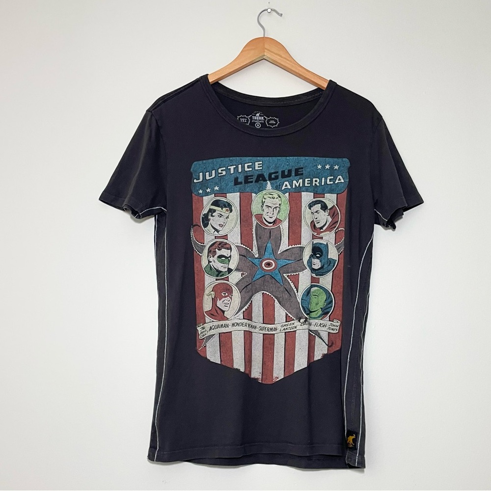 Trunk LTD Justice League Graphic Tee